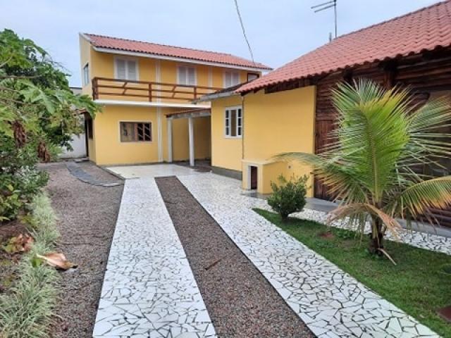 #123 - Casa para Locação em Tijucas - SC