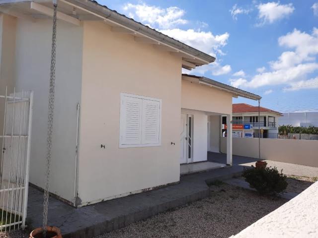 #145 - Casa para Locação em Tijucas - SC