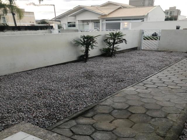 Casa para Locação em Tijucas - 4