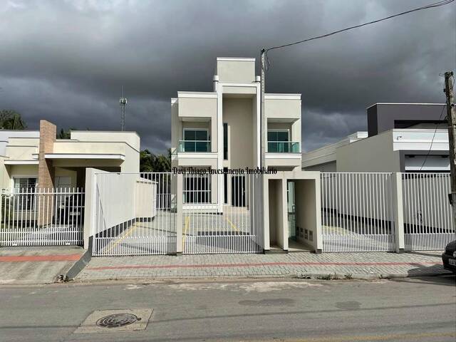 #203 - Apartamento para Venda em Tijucas - SC