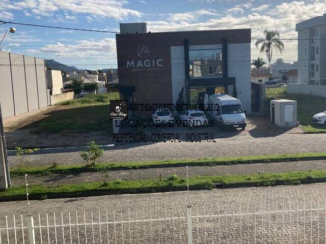 Apartamento para Venda em Tijucas - 4