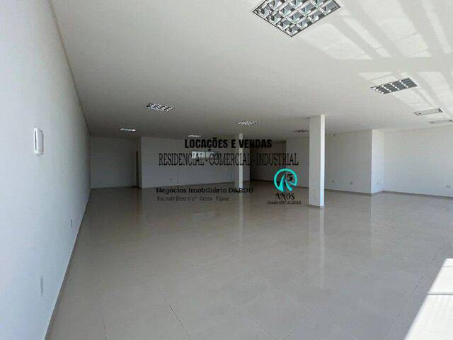 Sala para Locação em Tijucas - 5