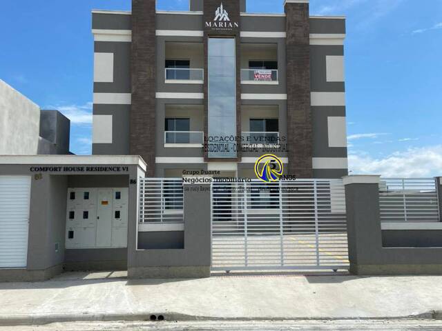 Casa para Venda em Tijucas - 1