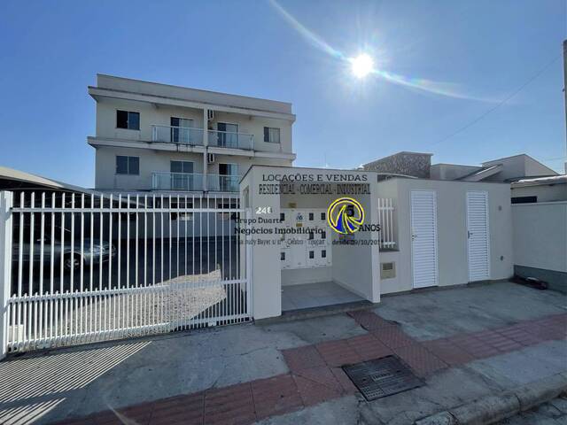 #329 - Apartamento para Locação em Tijucas - SC