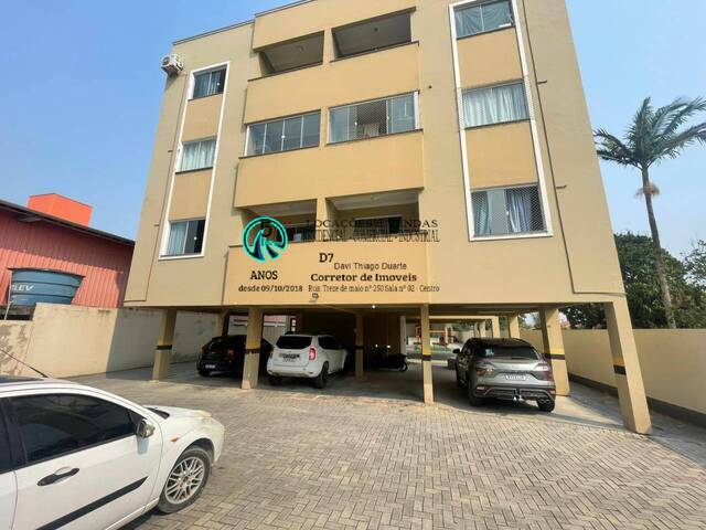 #423 - Apartamento para Locação em Tijucas - SC